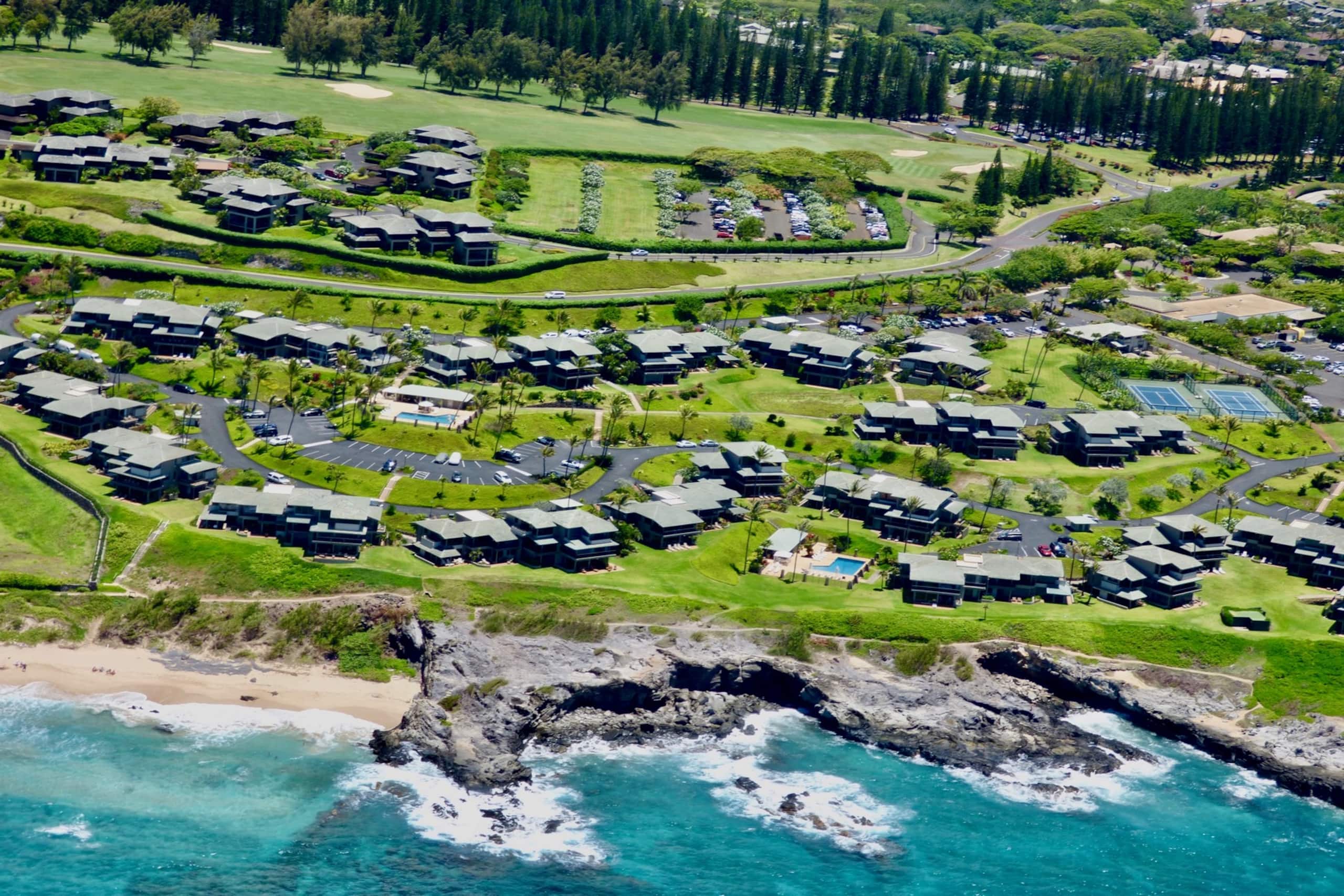 Condo in Lahaina · ★4.92 · 1 bedroom · 2 beds · 1 bath - Image 7