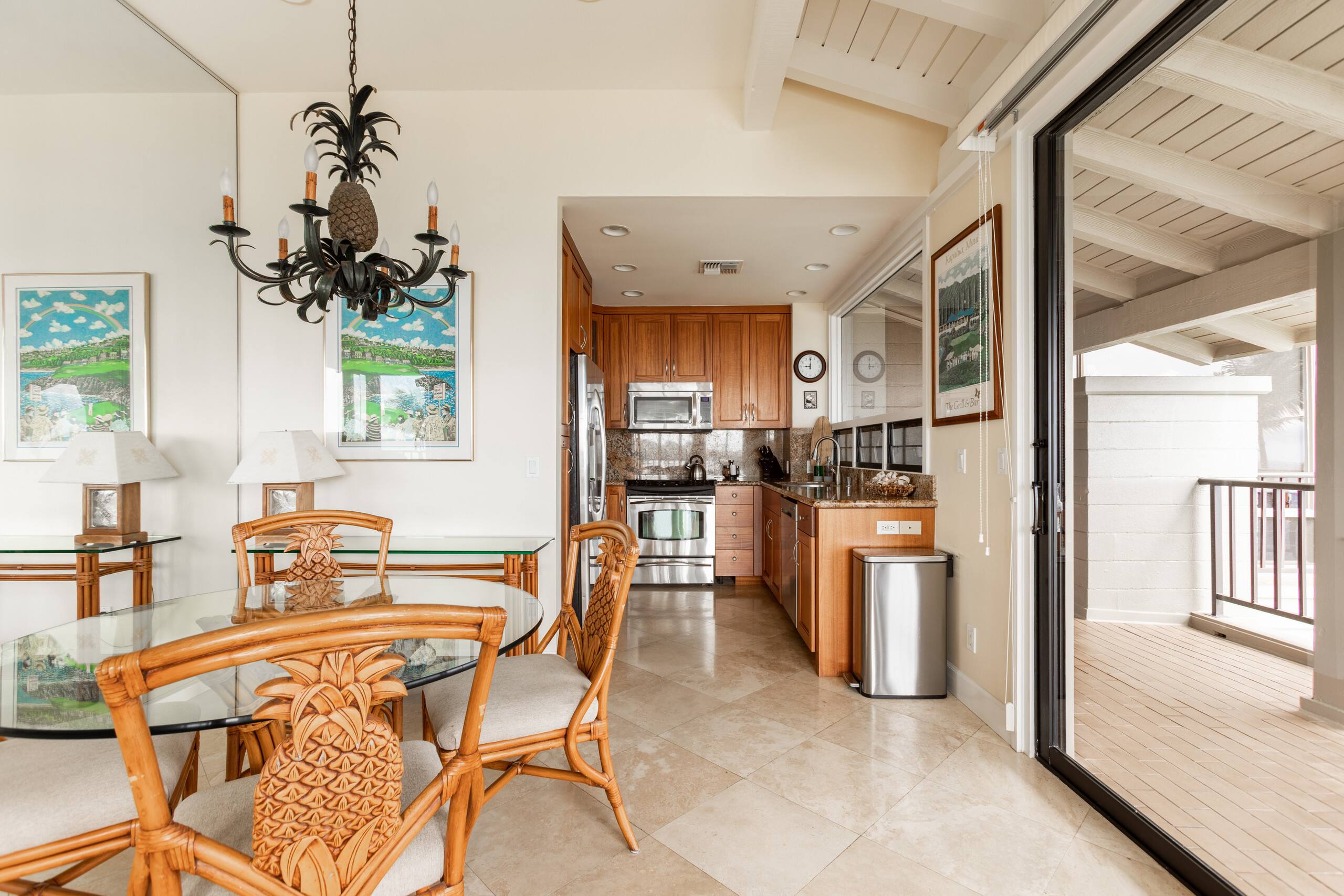Condo in Lahaina · ★4.92 · 1 bedroom · 2 beds · 1 bath - Image 36