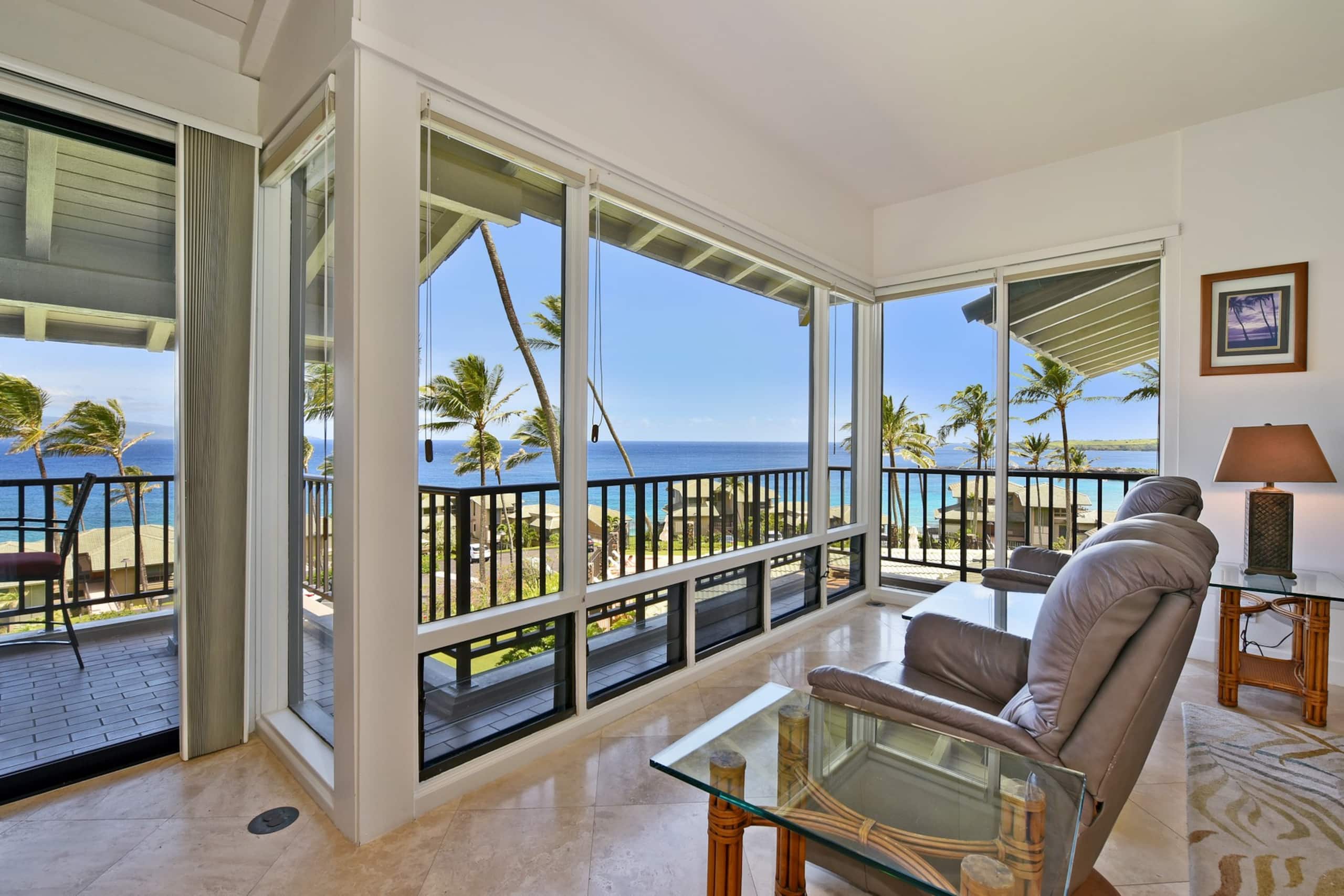 Condo in Lahaina · ★4.92 · 1 bedroom · 2 beds · 1 bath - Image 24