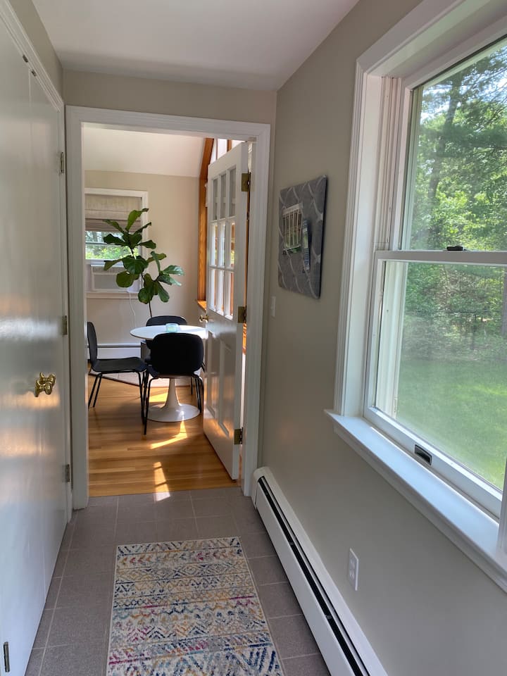 Gorgeous Guest Suite In Weston - Wellesley, MA