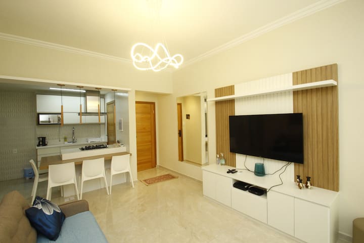 Reformed, 300 m beach/wifi/CableTV/Netflix/split