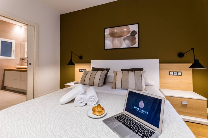 Boulevard Suite: 2 min from La Concha Beach gallery image 5