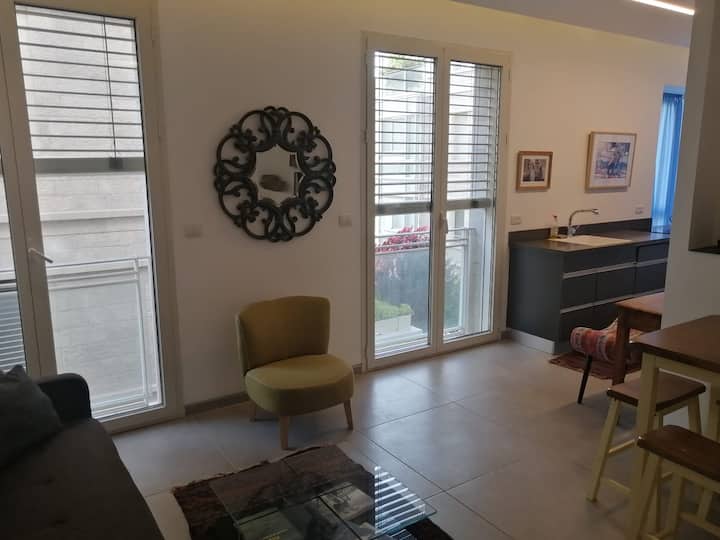 Baka Modern Apartment - Jerusalem