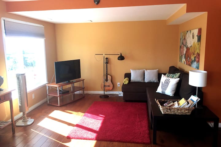 The Viewpoint Suite -Summerland Bc- Licensed - Naramata