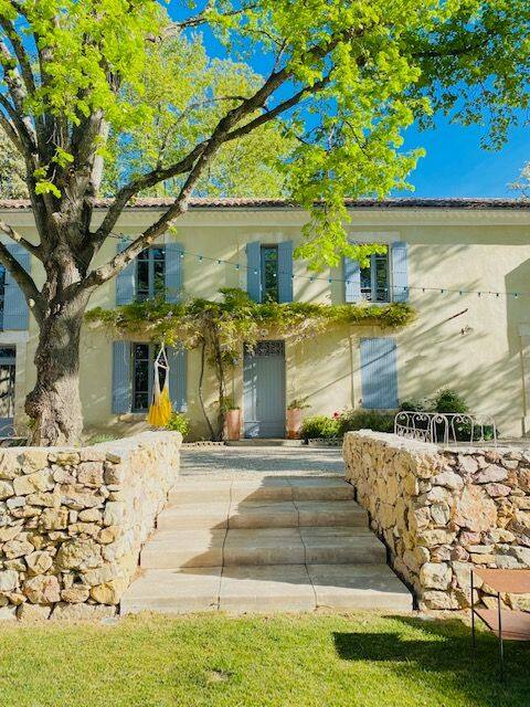 Master house in Mérindol- Heated pool