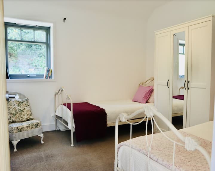 Bedroom 3 with twin Laura Ashley beds