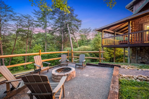 Piney Hop cabin in Sevierville - Photo 1