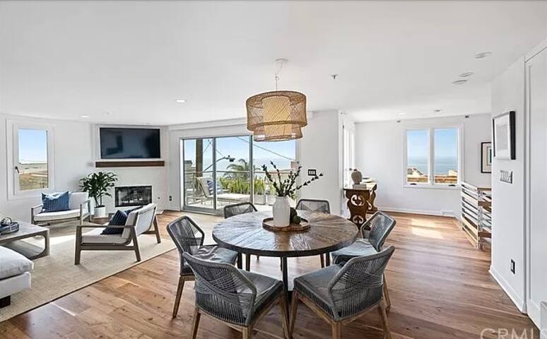 Panoramic View~Modern~Walkable~WORLD CUP READY gallery image 5