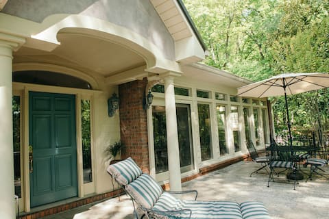 The Woodfin / 5BR-4BA / Sleeps 11