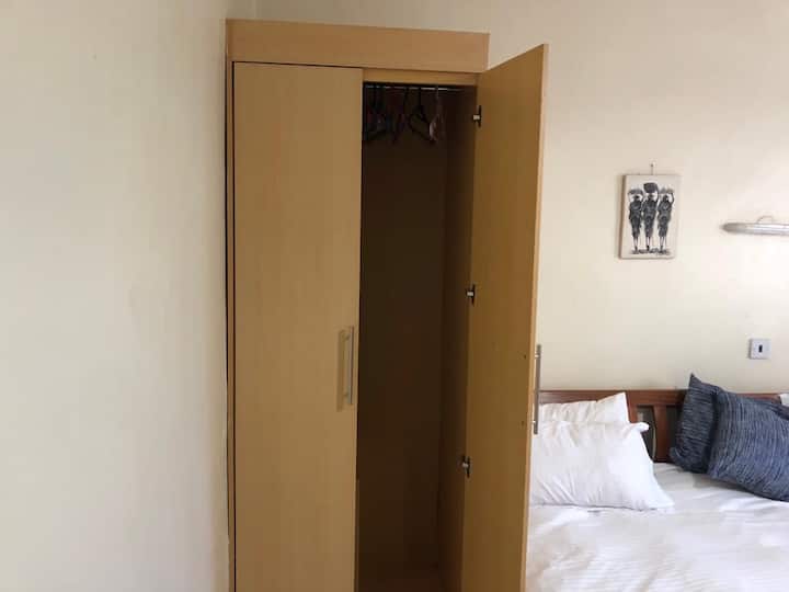 საძინებელი 8