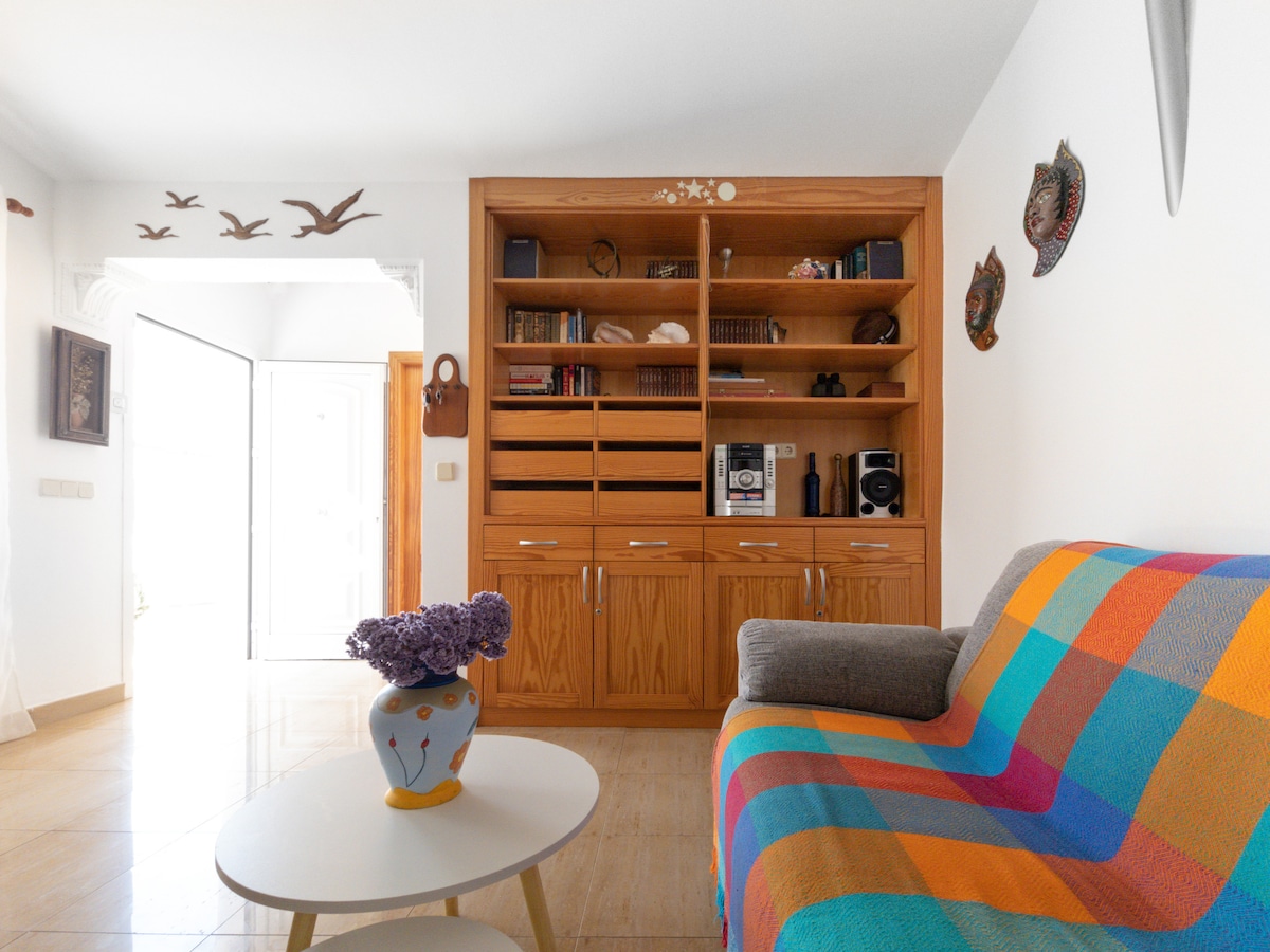 Top Airbnb: Villa La Maja Beachfront in Corralejo in La Oliva