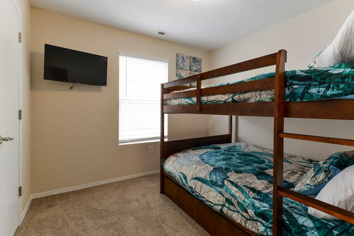 Სრული ორსართულიანი საწოლი