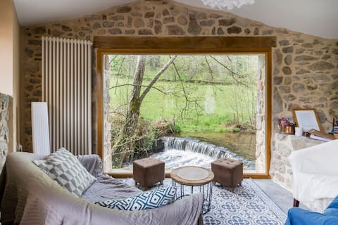 mill crossed by water jacuzzi and swimming pool 5*