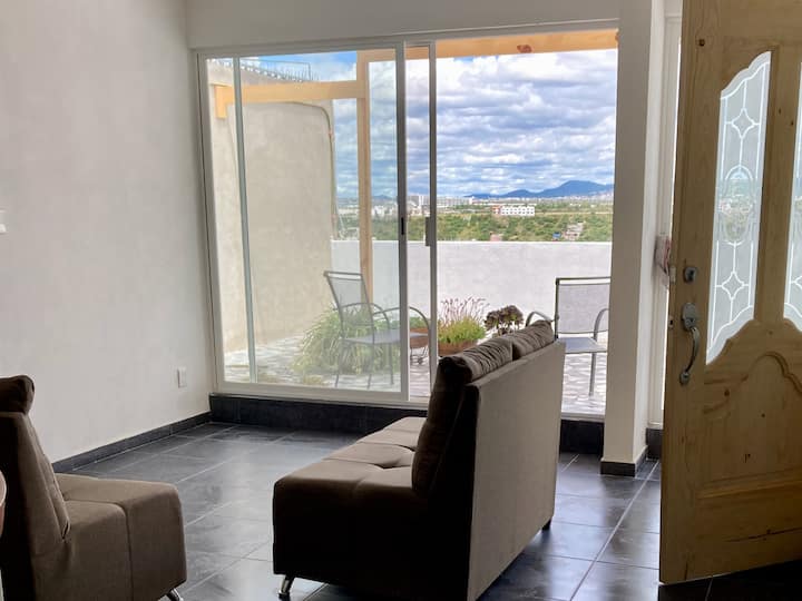 Acogedora Suite Con Entrada Independiente - Querétaro