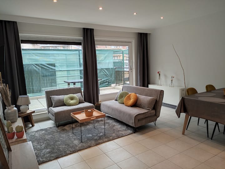 Hedendaags, Verzorgd Appartement Bij Zee En Strand - Koksijde
