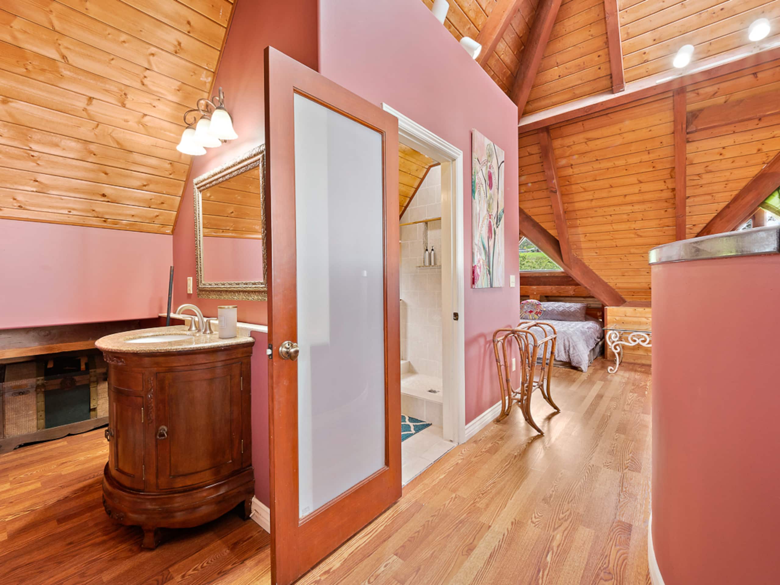 Home in Holualoa · ★4.6 · 4 bedrooms · 7 beds · 3.5 private baths - Image 41
