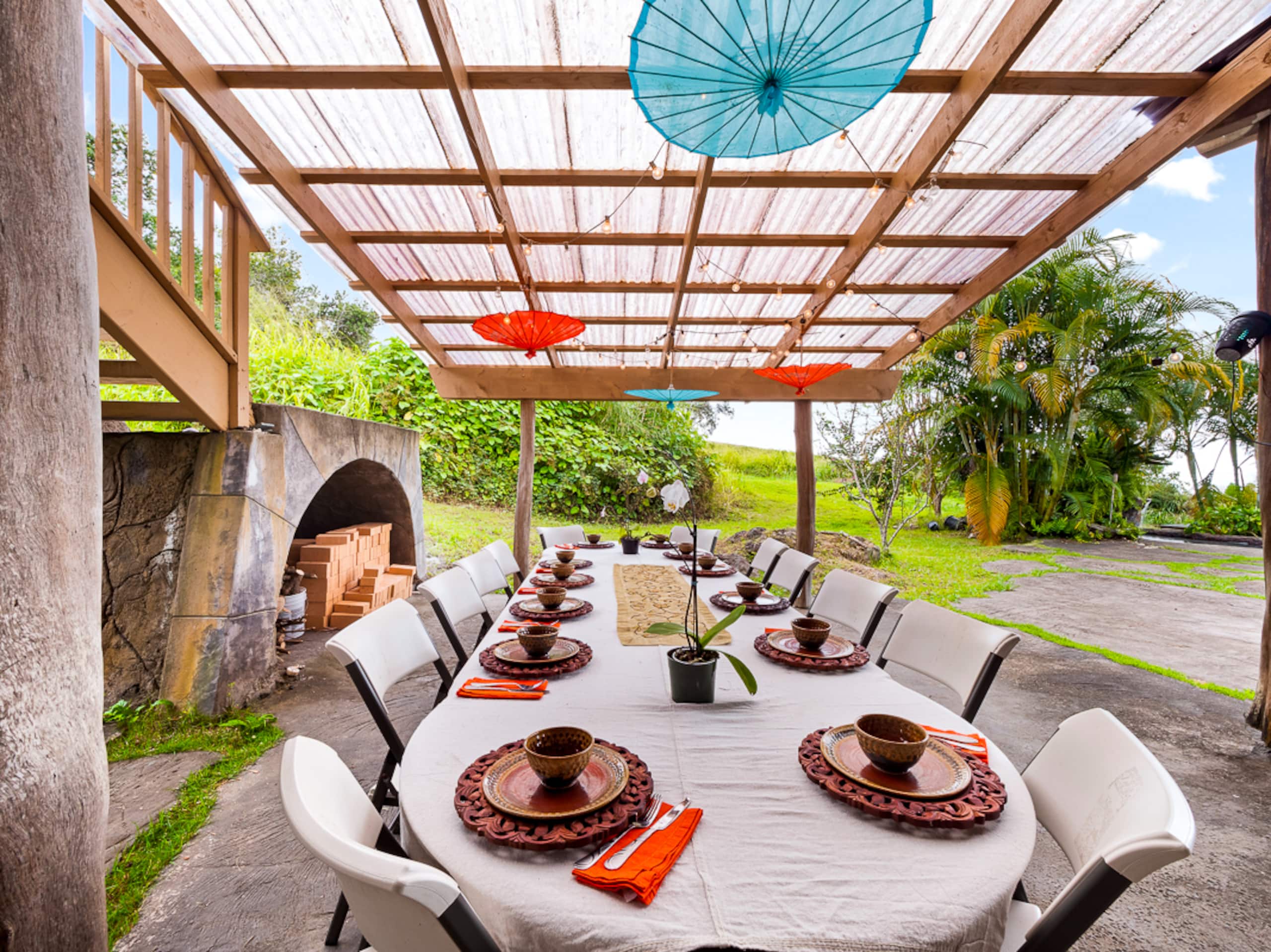 Home in Holualoa · ★4.6 · 4 bedrooms · 7 beds · 3.5 private baths - Image 29