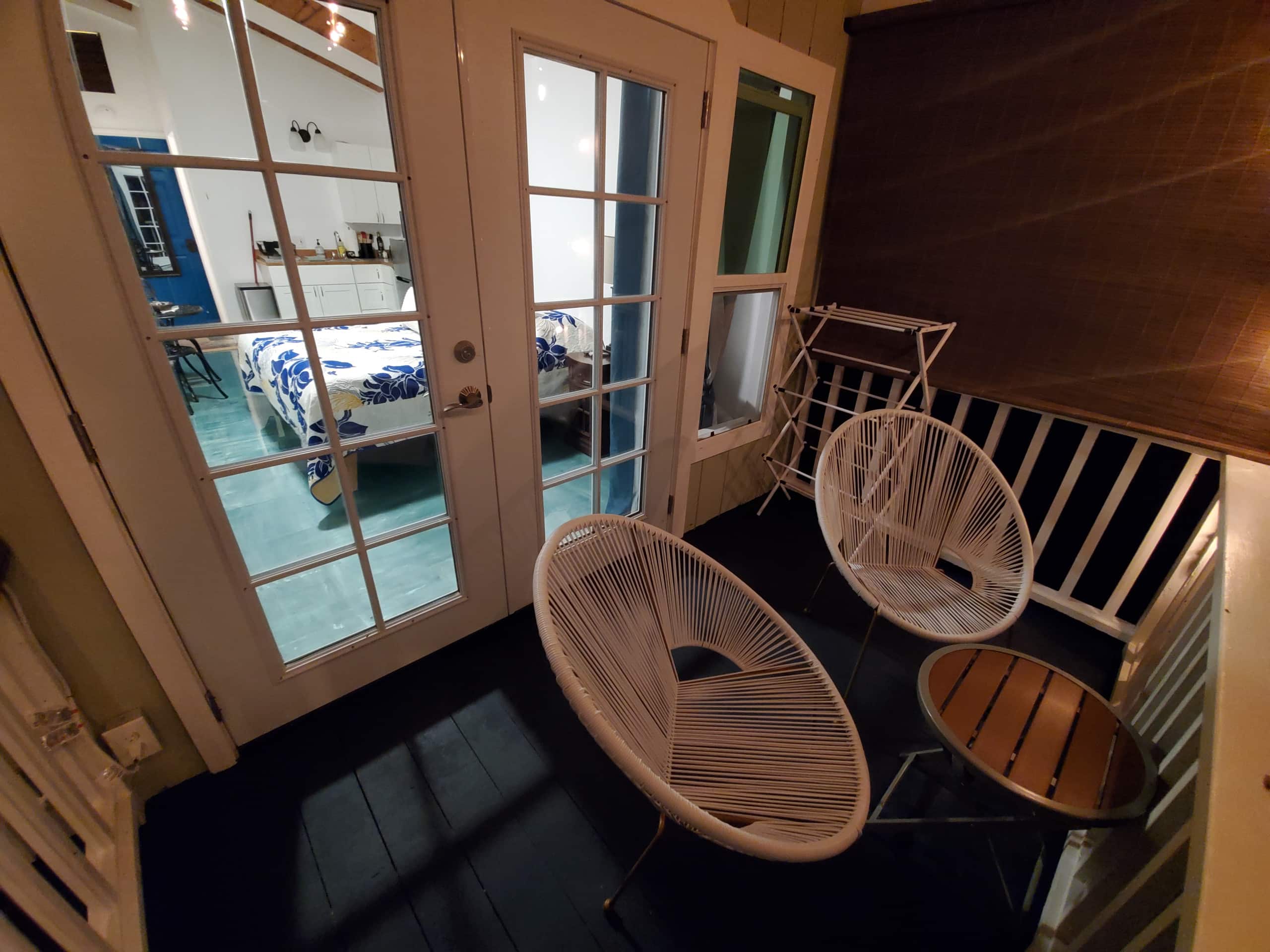 Olena Studio; King bed, Close to Airport - Photo 33