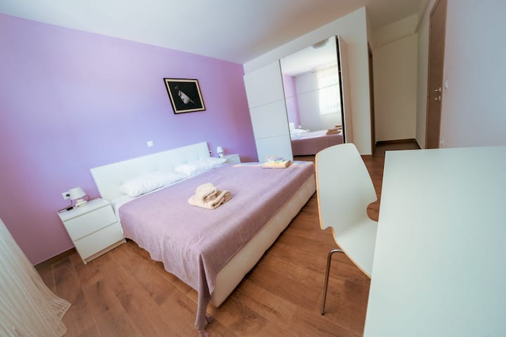 Spavaća soba 1 u prizemlju