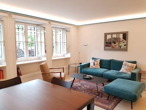 Annonce Airbnb populaire: Beautiful little apartment with private parking à Biarritz