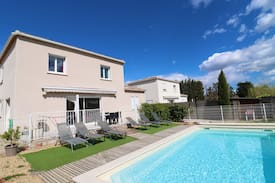 Villa moderne 4 chambres avec piscine privée