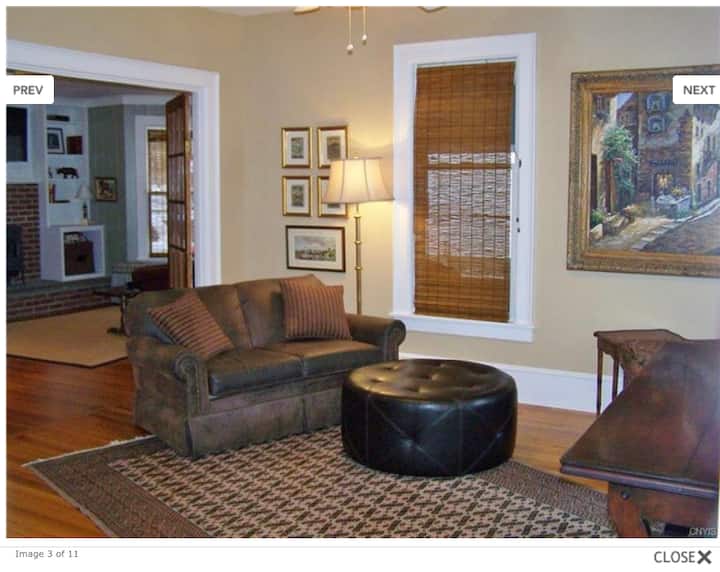 Entire Downtown Village Home. - Hamilton, NY