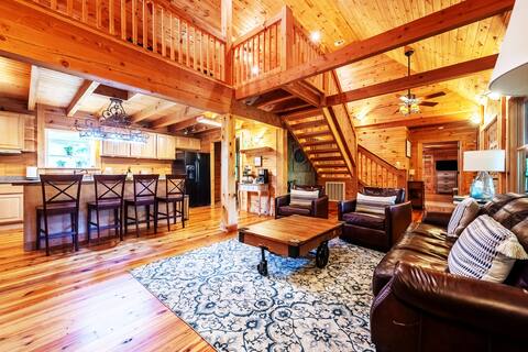 Peaceful Luxury  Log Cabin - Franklin , Nashville