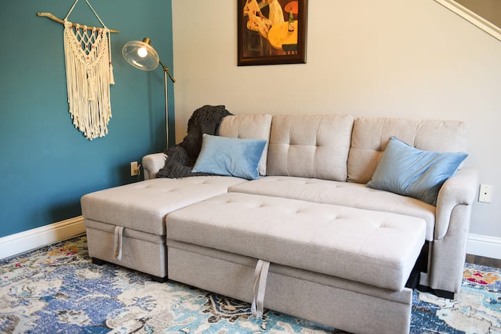 Historic Folsom Guesthouse - Folsom, CA