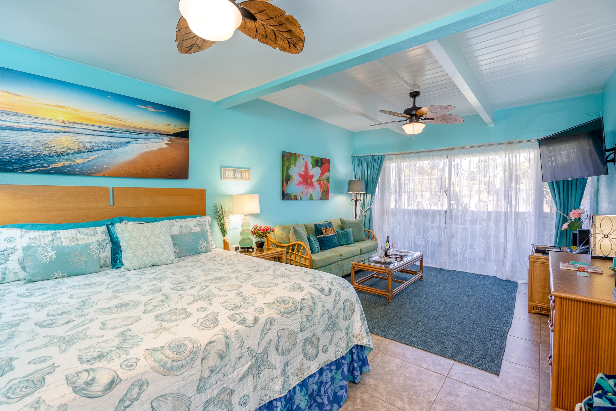 Condo in Kihei · ★4.92 · Studio · 2 beds · 1 private bath - Image 5