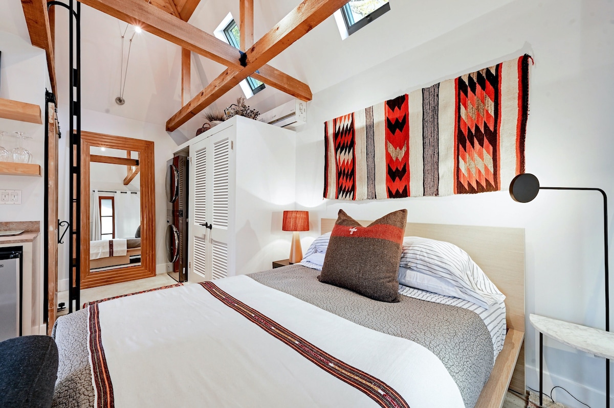 Cozy SoCo Guest House