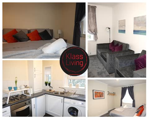 KlassLiving | Blantyre | Parking | WIFI |  4 guest