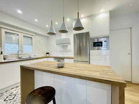 First Line Sea Apartment with terrace.