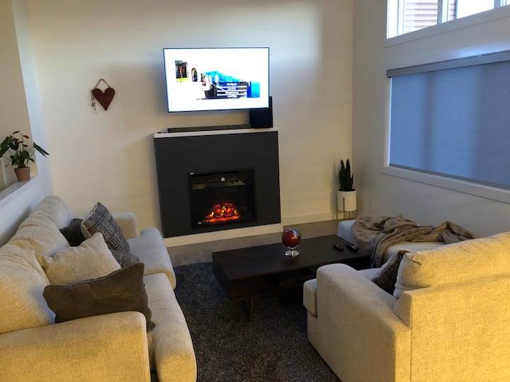 Clairmont Vacation Rentals & Homes Alberta, Canada Airbnb