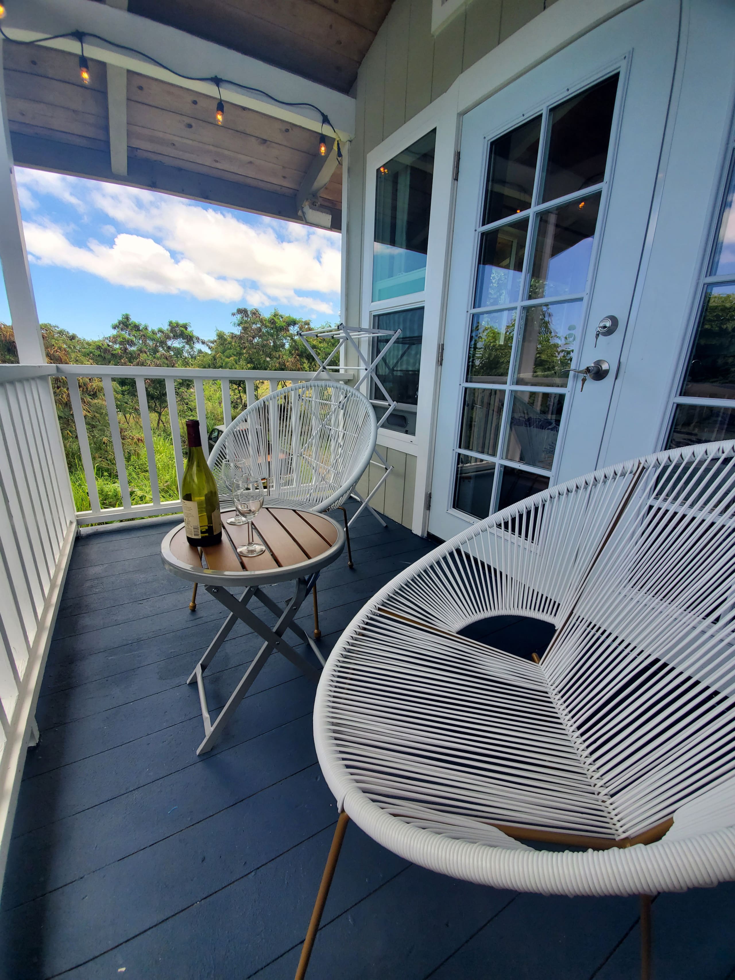 Jasmine Studio; King Bed, Close to Airport - Photo 8