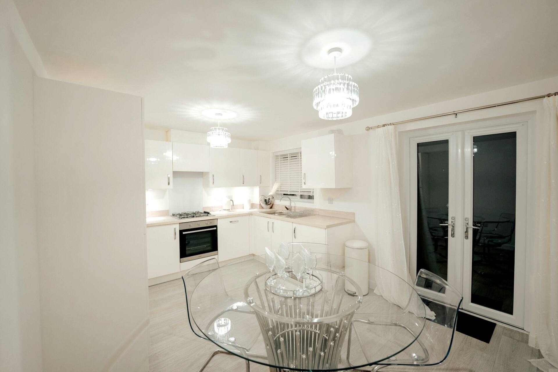 Willow Heights Modern 5-7 Persons/3 Bed Detached — photo 5