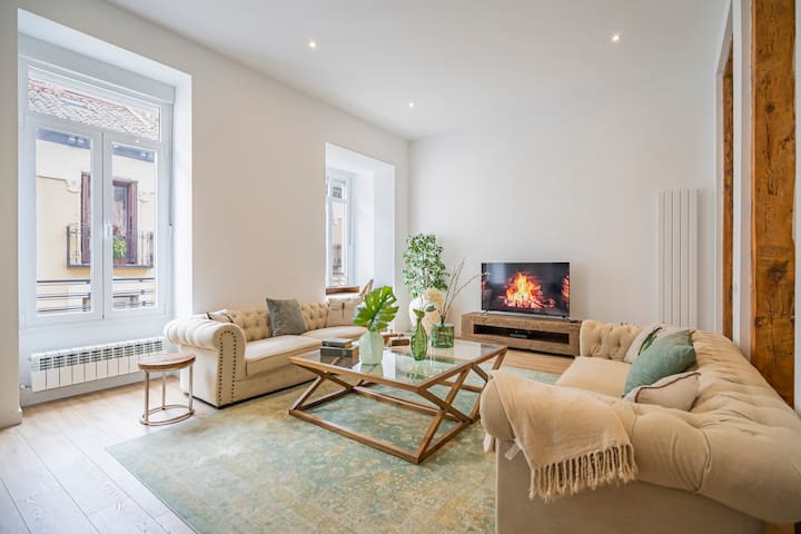 El Corazon de Chueca – 3Bdrm 3 Bath gallery image 4