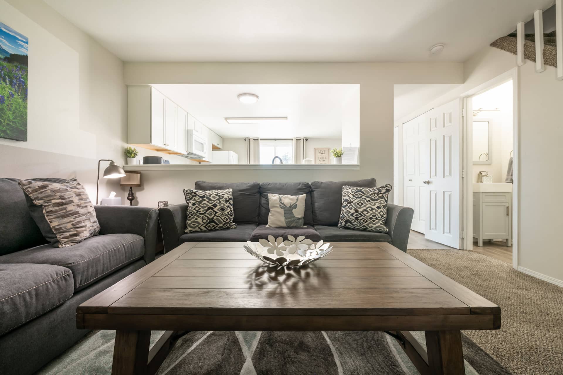 ⤃ Colorado Hideaway! 2 BR, 1.5 Bath Central AC Sleeps 5! — photo 2