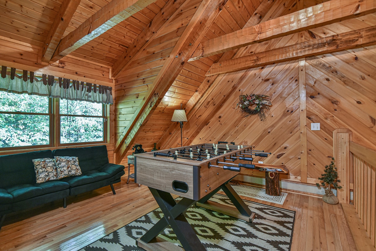 Potkrovlje u brvnari s futonom