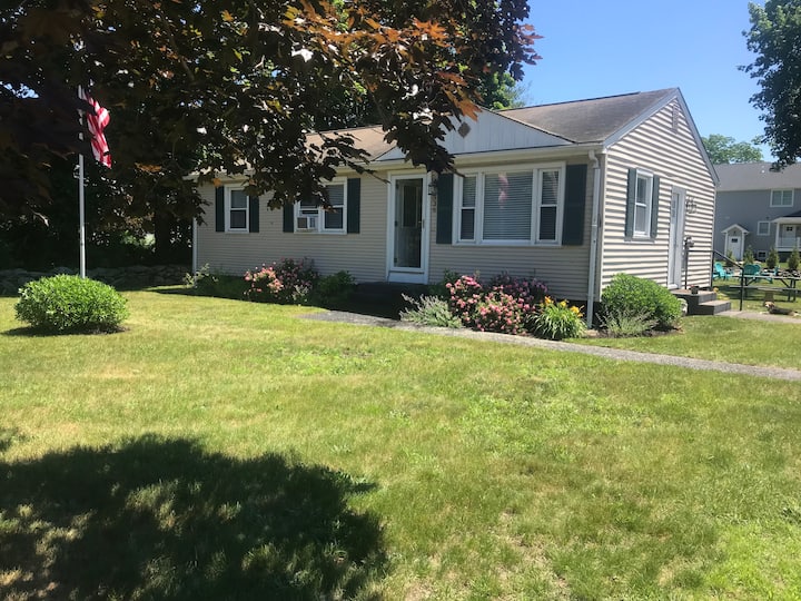 Wickford Harbor Holiday Rentals & Homes North Kingstown, RI Airbnb