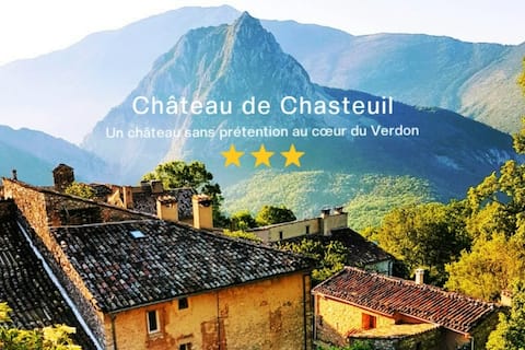 Chateau Cottage -View of the Verdon & tranquillity