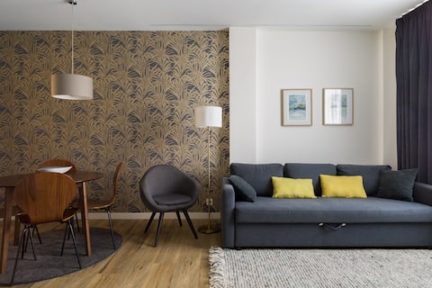 Anuncio de Airbnb popular: Your house with parking a short walk from the Cathedral. "A". en Santiago De Compostela
