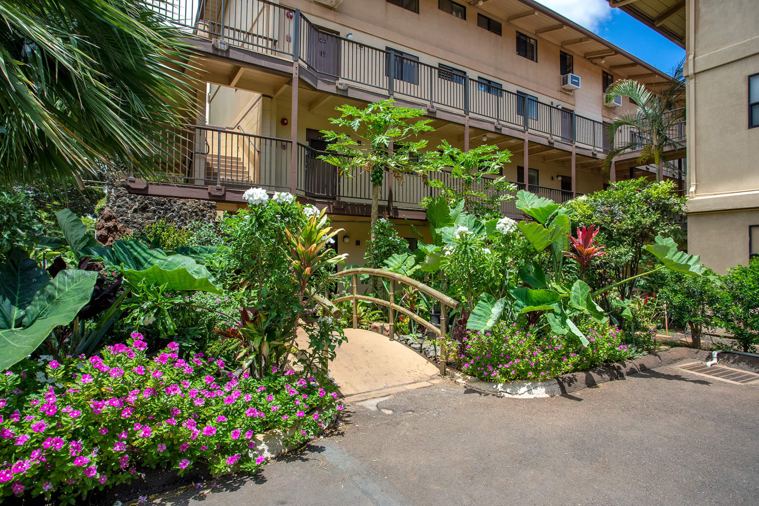 Condo in Wailuku · ★4.81 · 2 bedrooms · 4 beds · 2 private baths - Image 29