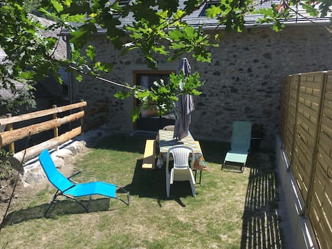 "Le Batoua" mountain cottage - 12 people