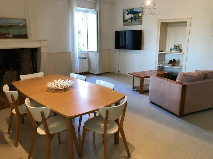 Maison Bordelaise Piscine/salle De Fitness  6 Pers - Blaye