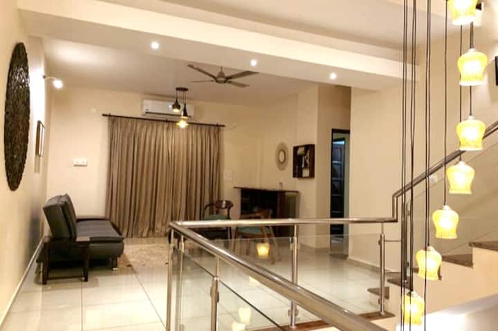 Living room 1 image 9