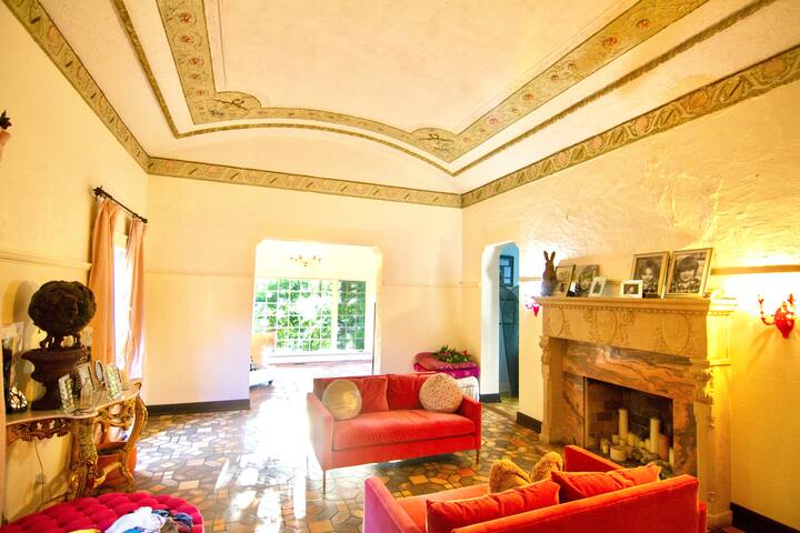 HUGE Estate – Great for Groups: Pool, Hot Tub, Fun gallery image 4