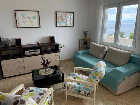 Top performing Airbnb: Sea view apartment for ralaxing holiday in Marunčići