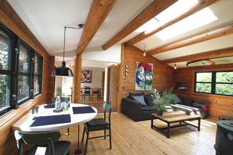 Summerhouse in nordic design with many activities
