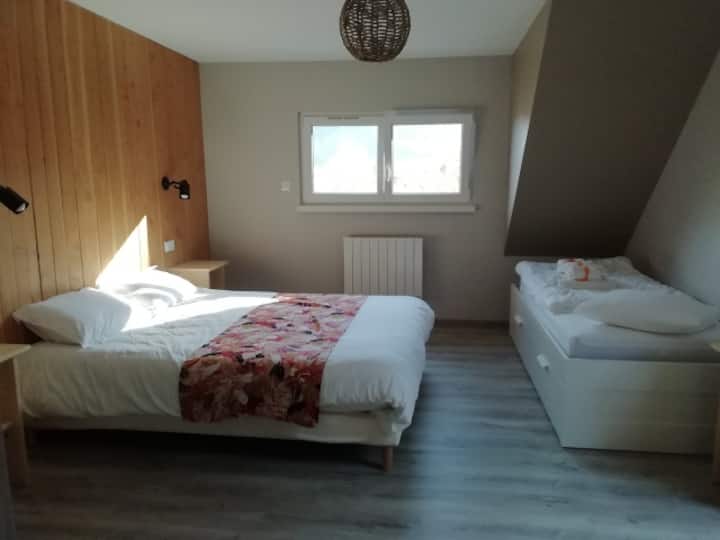 hnedý hlavný apartmán