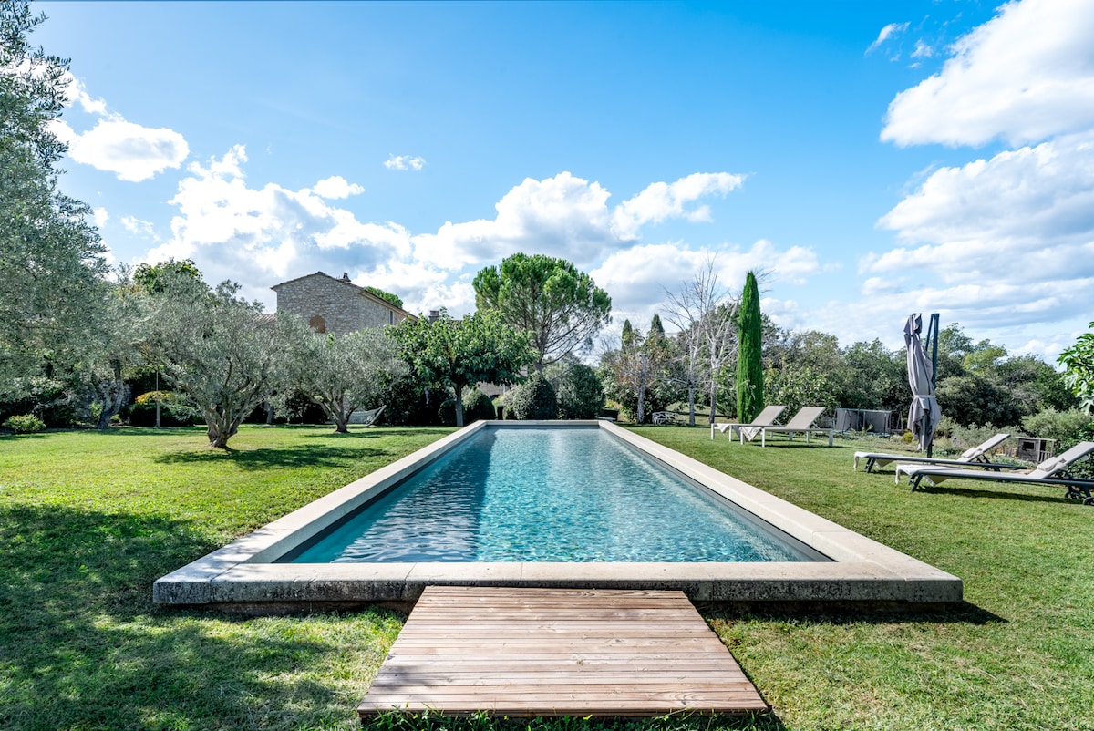 Mas Lubéron in Ménerbes, South of France